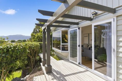 Photo of property in 7 Whyte Street, Paraparaumu Beach, Paraparaumu, 5032