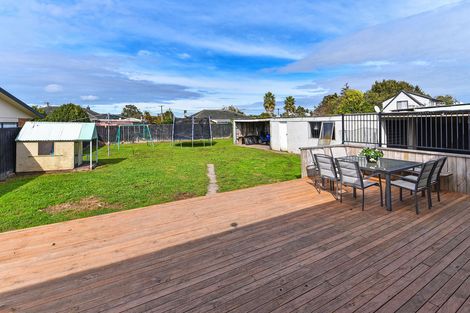 Photo of property in 131 Clevedon Road, Papakura, 2110