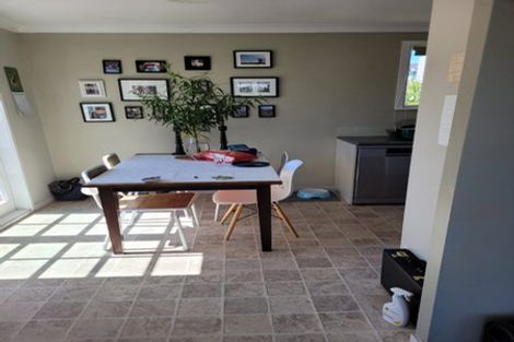 Photo of property in 64a Captain Scott Road, Glen Eden, Auckland, 0602