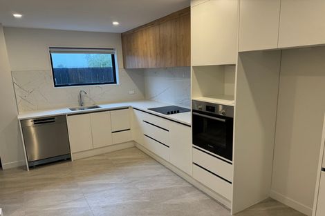 Photo of property in 29 Windy Ridge Road, Glenfield, Auckland, 0629