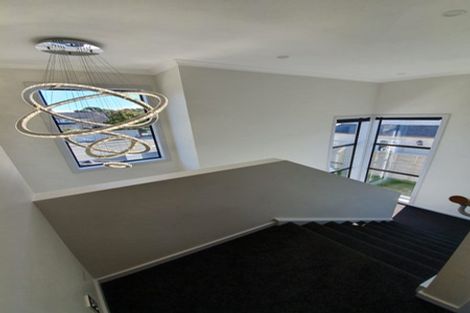 Photo of property in 87 Woburn Road, Woburn, Lower Hutt, 5010