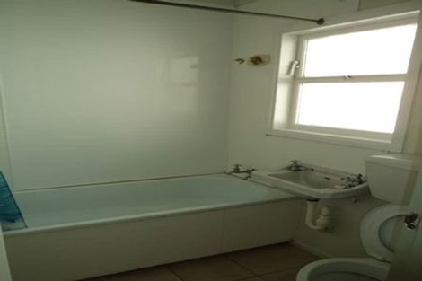 Photo of property in 2/328 Mount Eden Road, Mount Eden, Auckland, 1024