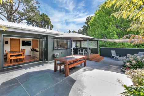 Photo of property in 367 Triangle Road, Henderson, Auckland, 0610