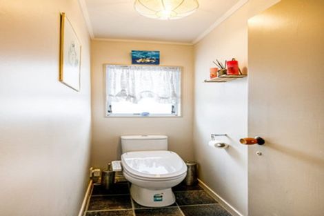 Photo of property in 204 Solar Road, Glen Eden, Auckland, 0602