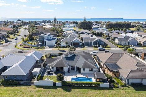 Photo of property in 6 Palazzo Drive, Papamoa Beach, Papamoa, 3118