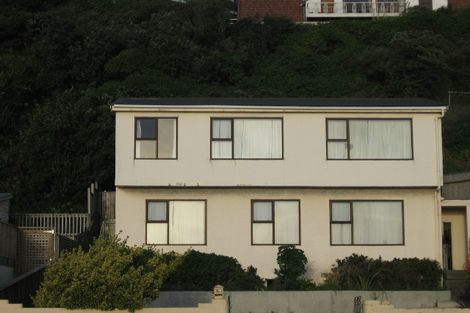 Photo of property in 174 Saint Andrews Road, Plimmerton, Porirua, 5026