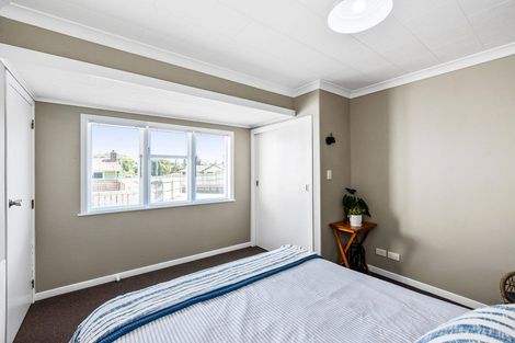 Photo of property in 53a Elizabeth Street, Waikanae, 5036