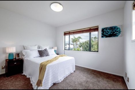 Photo of property in 116/2 Armoy Drive, East Tamaki, Auckland, 2016