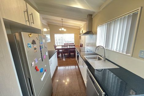 Photo of property in 4b Smiths Avenue, Papakura, 2110