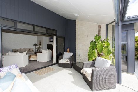 Photo of property in 36 Ripiro Drive, Baylys Beach, Dargaville, 0377