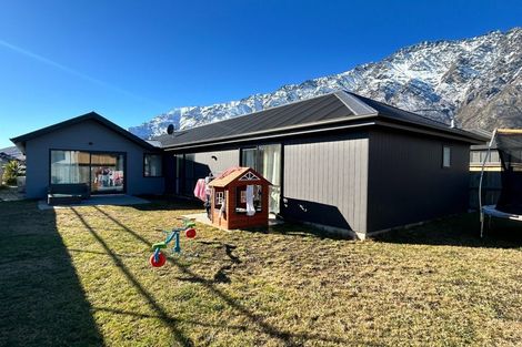 Photo of property in 73 Jack Hanley Drive, Jacks Point, Queenstown, 9371