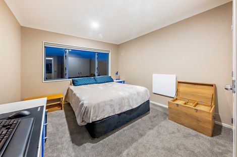 Photo of property in 13 Dunaff Place, Flat Bush, Auckland, 2019
