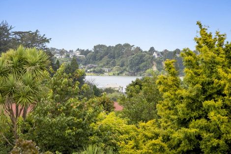 Photo of property in 1 Pamir Place, Welcome Bay, Tauranga, 3112