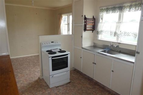 Photo of property in 24 Waverley Street, Elgin, Gisborne, 4010