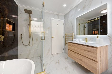 Photo of property in 21 Western Heights Drive, Western Heights, Hamilton, 3200