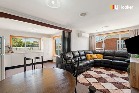 Photo of property in 18 Argyle Street, Mornington, Dunedin, 9011