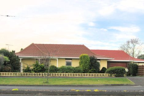 Photo of property in 2 Delamare Road, St Andrews, Hamilton, 3200