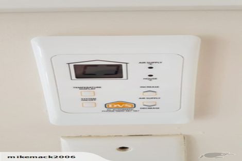 Photo of property in 1/34 Dale Crescent, Pakuranga, Auckland, 2010