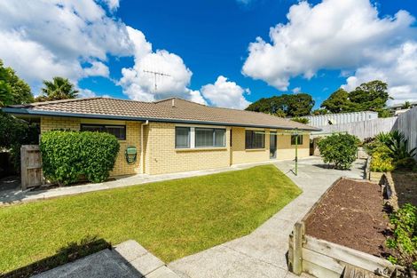 Photo of property in 11 Daviot Place, Te Kamo, Whangarei, 0112