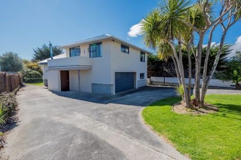 Photo of property in 47 Te Moana Road, Waikanae Beach, Waikanae, 5036