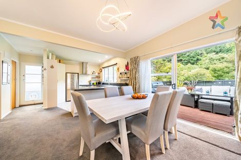 Photo of property in 33 Mcgowan Road, Wainuiomata, Lower Hutt, 5014