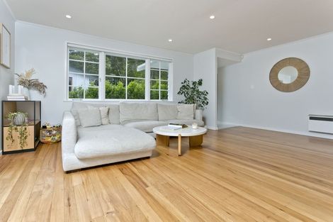 Photo of property in 69 Park Hill Road, Birkenhead, Auckland, 0626