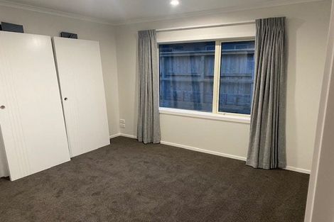 Photo of property in 6a-6b Oswald Place, Stratford, 4332