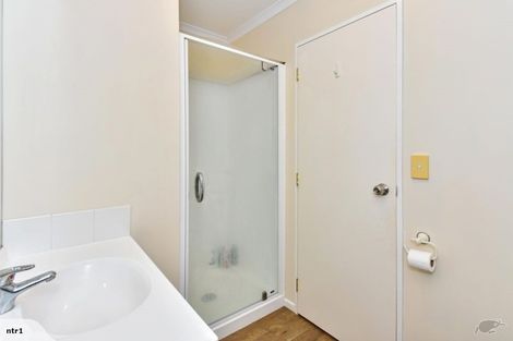 Photo of property in 4 Mattalie Place, Manurewa, Auckland, 2105