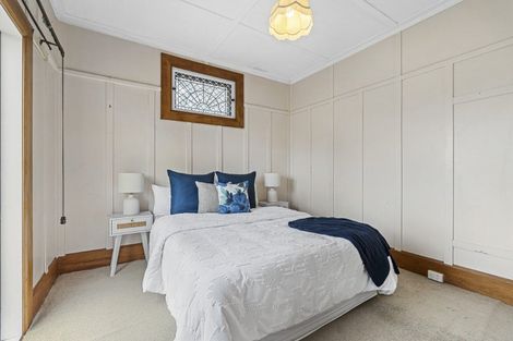 Photo of property in 50 Bayly Road, Blagdon, New Plymouth, 4310