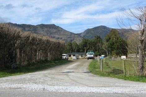 Photo of property in 98 Abel Tasman Drive, Takaka, 7110