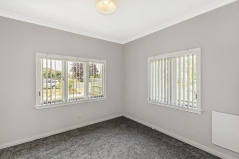 Photo of property in 2 Gibson Road, Tuakau, 2121