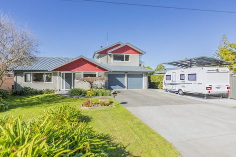 Photo of property in 14 Jervois Road, Jervoistown, Napier, 4112