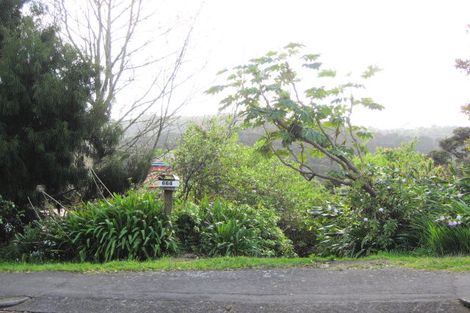Photo of property in 664 Huia Road, Parau, Auckland, 0604