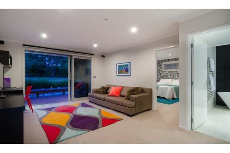 Photo of property in 55 Riverhead Road, Kumeu, 0810