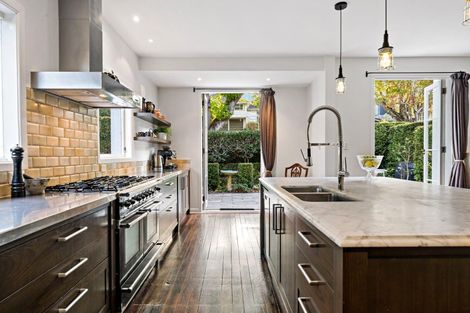 Photo of property in 30 Mahoe Avenue, Remuera, Auckland, 1050