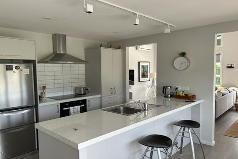 Photo of property in 9 Tuamotu Park, Wainui, Gisborne, 4010