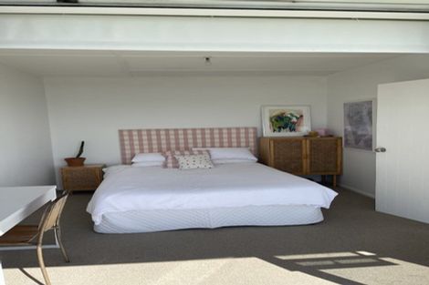 Photo of property in 107 Karewa Parade, Papamoa Beach, Papamoa, 3118