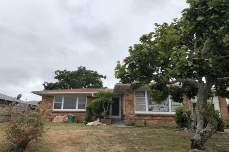 Photo of property in 2 Sheridan Street, Silverdale, Hamilton, 3216