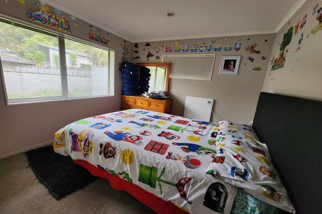 Photo of property in 46 King Charles Drive, Kingsley Heights, Upper Hutt, 5018