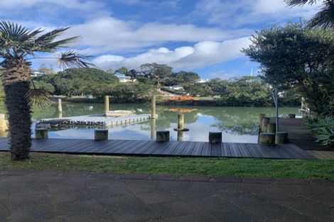 Photo of property in 3/3 Omana Road, Milford, Auckland, 0620