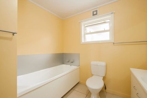 Photo of property in 73b Gillies Avenue, Taupo, 3330