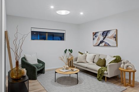 Photo of property in 2/3 Centreway Road, Orewa, 0931