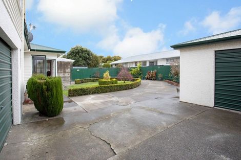 Photo of property in 251 Vogel Street, Roslyn, Palmerston North, 4414