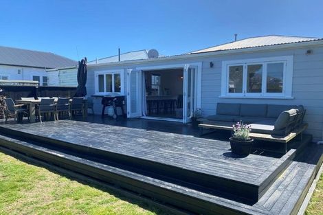 Photo of property in 10 Manchester Street, Petone, Lower Hutt, 5012
