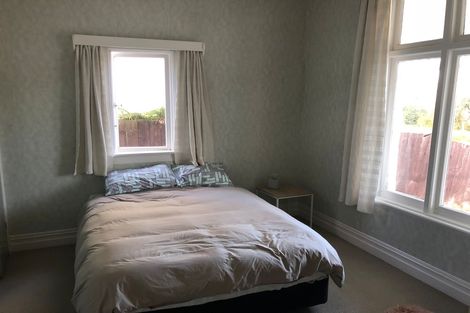 Photo of property in 9 Albert Street, Saint Clair, Dunedin, 9012