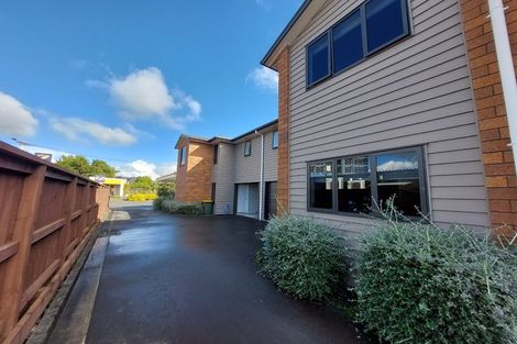 Photo of property in 2/30 Willoughby Street, Whitiora, Hamilton, 3200