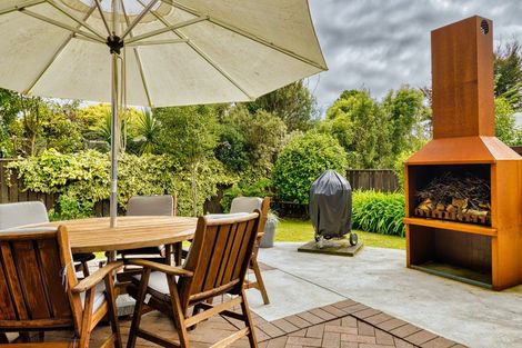 Photo of property in 3a Tauroa Road, Havelock North, 4130