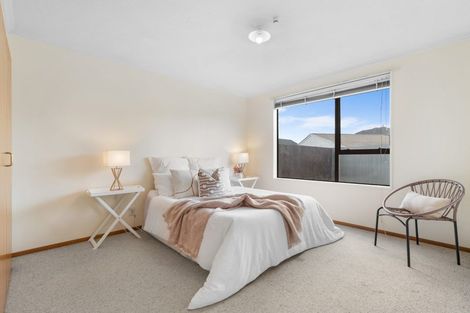 Photo of property in 6a Rolfe Place, Bishopdale, Christchurch, 8053