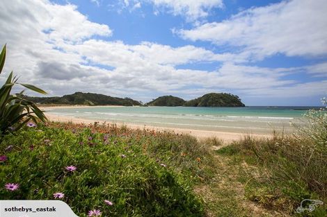 Photo of property in 27 Waetford Road, Matapouri, Whangarei, 0173