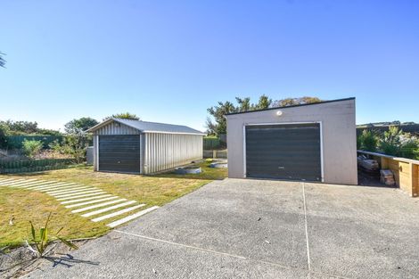 Photo of property in 17 Palmer Place, Taieri Beach, Taieri Mouth, 9091